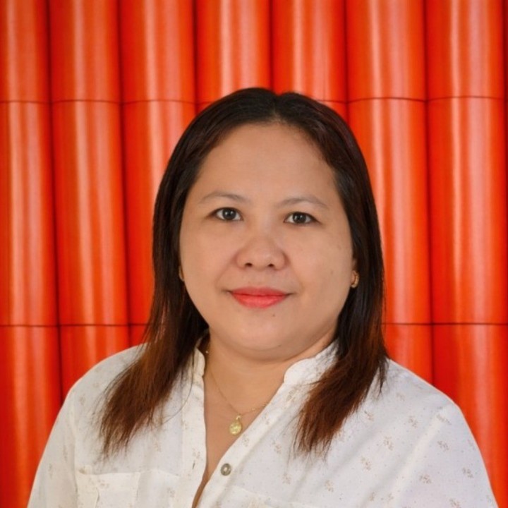 Mary Empeynado, Sales Development Representative at Customized Lawn Signs